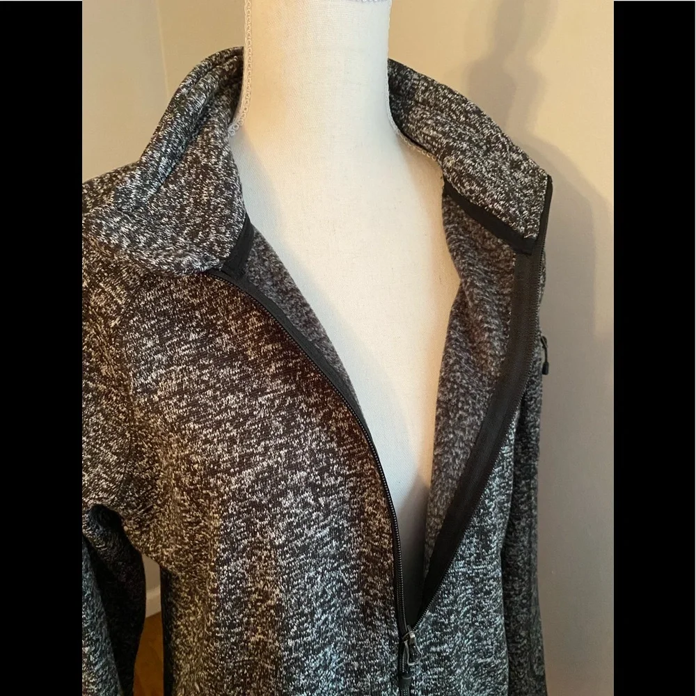 Avalanche Black and White Marled Fleece Lined Jacket Size Medium